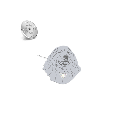 Silver Pyrenean Mountain Dog pin with a heart - MEJK Jewellery