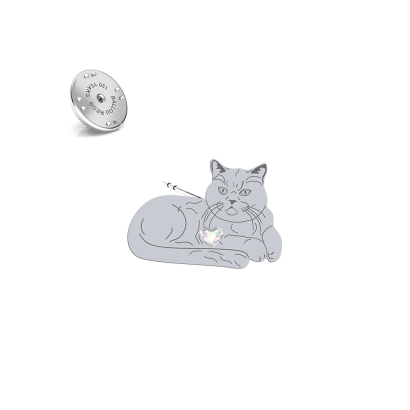 Silver British Shorthair Cat pin with a heart - MEJK Jewellery